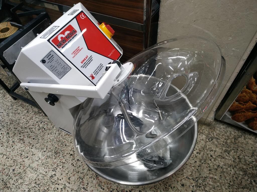 Hamur Yoğurma Makinesi 35 KG