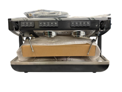 Nuova Simonelli Appia 2 Gruplu Tam Otomatik Espresso Kahve Makinesi  – Yüksek Kaşıklı